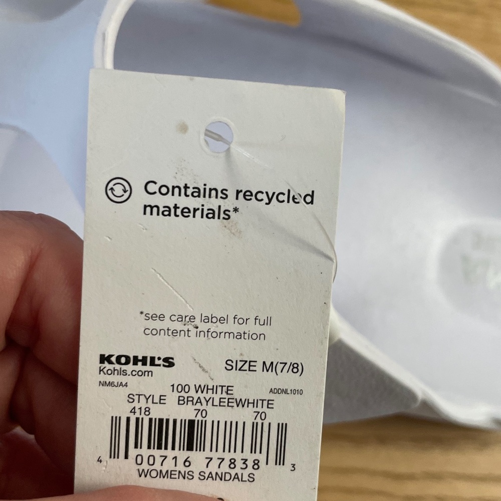 Sonoma Goods For Life Sandal Braylee Women's Sz Med 7/8 Thong Slip On White NWT - Picture 10 of 10